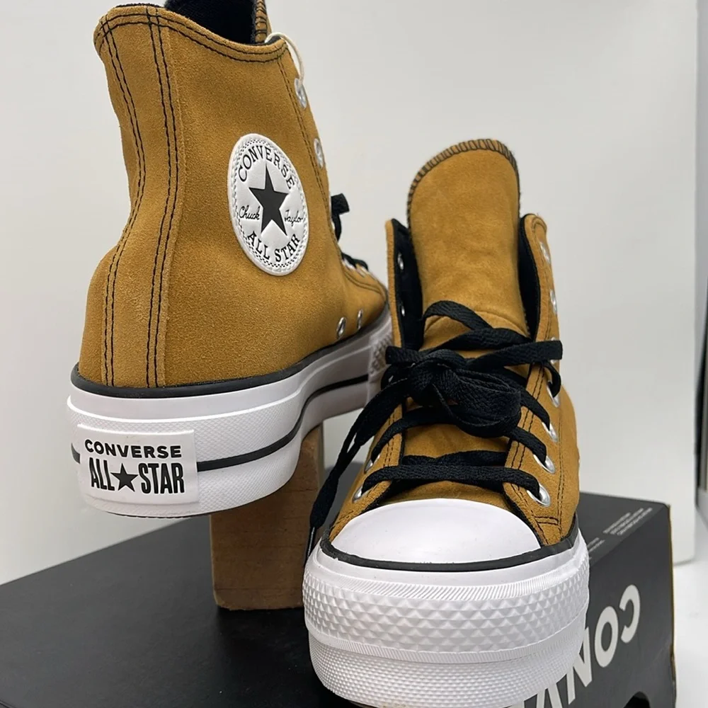 Converse WMNS CTAS LIFT HI DARK SOBA/WHITE/BLACK A13410C Platforms Sneakers